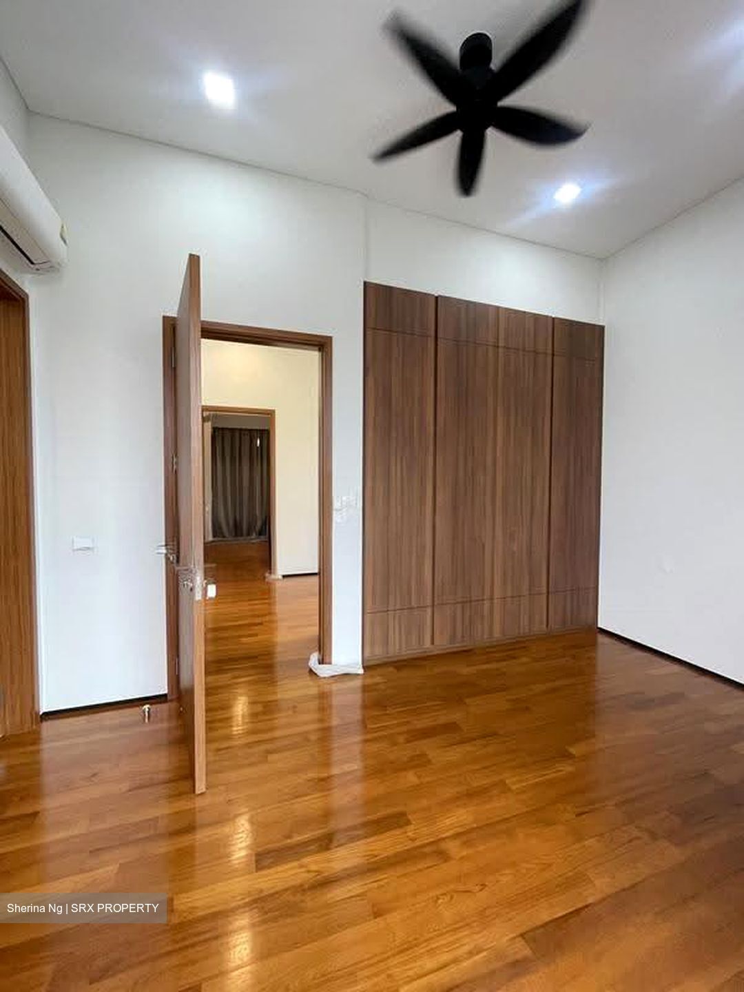 Serangoon Garden Estate (D19), Semi-Detached #610422921